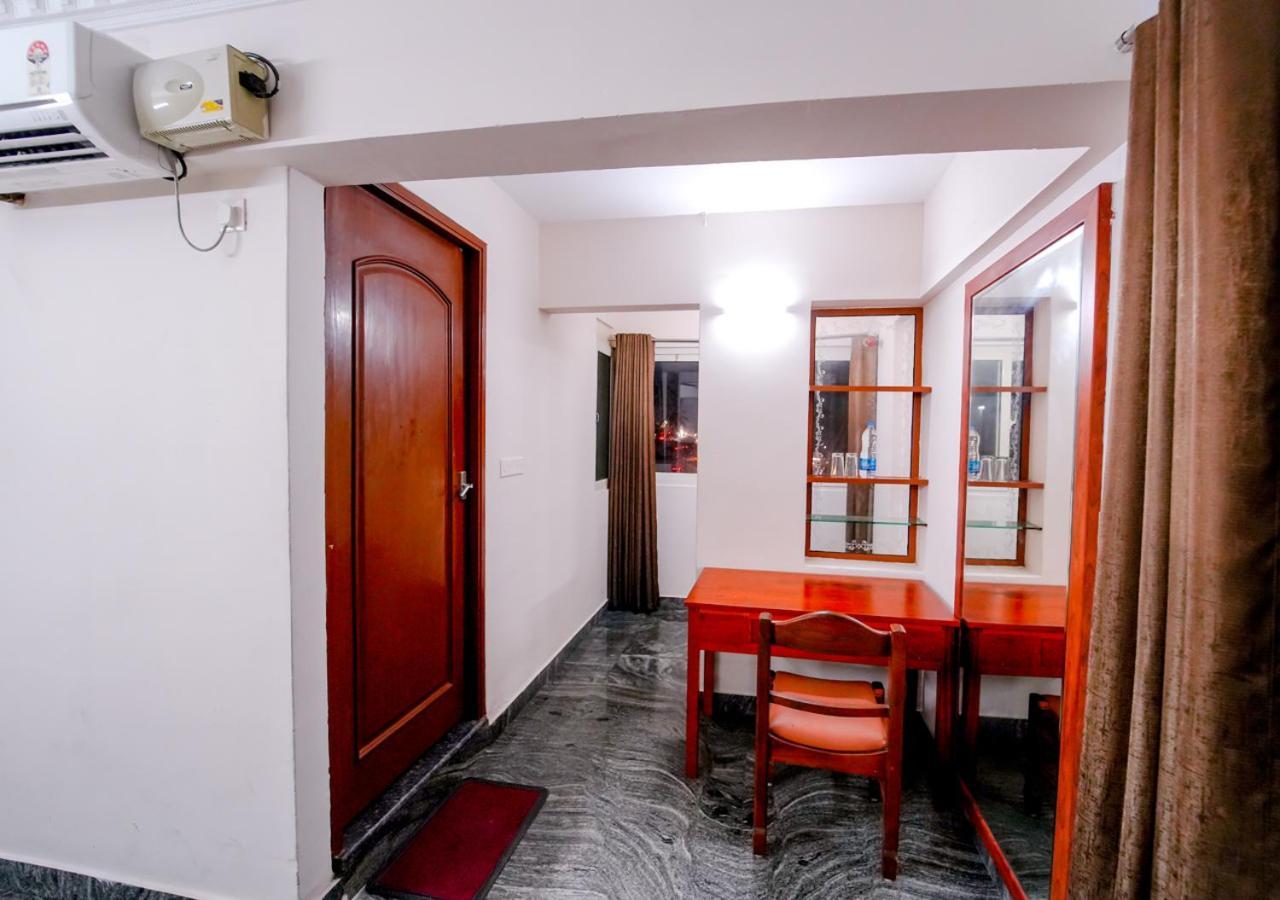 Hotel Luxe Vue - Premium Thiruvananthapuram Zewnętrze zdjęcie